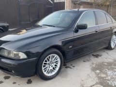 Photo of the vehicle BMW 5 Series