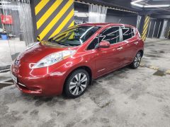 Сүрөт унаа Nissan Leaf