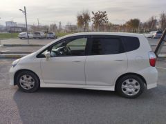 Фото авто Honda Fit