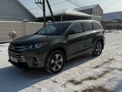 Сүрөт унаа Toyota Highlander