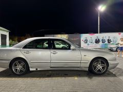 Сүрөт унаа Mercedes-Benz E-Класс