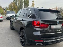 Photo of the vehicle BMW X5