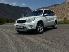 Фото авто Toyota RAV4