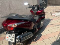 Photo of the vehicle Honda Silver Wing 400