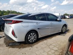 Фото авто Toyota Prius