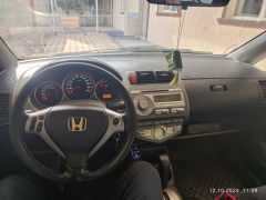 Сүрөт унаа Honda Jazz