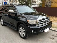 Photo Toyota Sequoia  2008