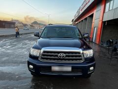 Сүрөт унаа Toyota Sequoia