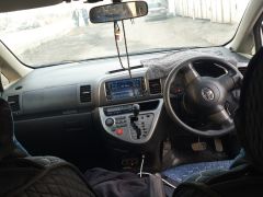 Фото авто Toyota Wish