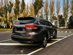 Сүрөт унаа Toyota Highlander