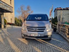 Photo of the vehicle Hyundai Grand Starex