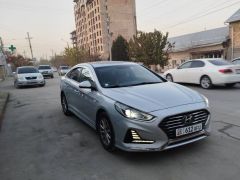 Photo of the vehicle Hyundai Sonata