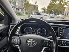 Фото авто Toyota Highlander