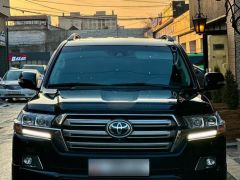 Фото авто Toyota Land Cruiser