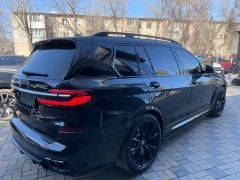 Фото авто BMW X7