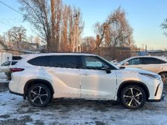 Сүрөт унаа Toyota Highlander