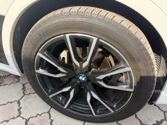 Сүрөт унаа BMW X7