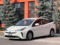 Сүрөт унаа Toyota Prius