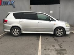 Фото авто Toyota Ipsum