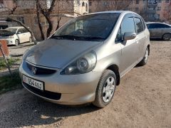 Photo of the vehicle Honda Fit