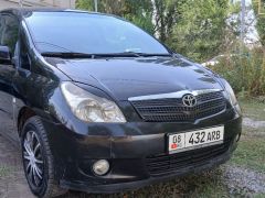 Сүрөт унаа Toyota Corolla Verso