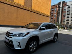 Сүрөт унаа Toyota Highlander