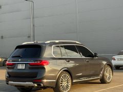 Фото авто BMW X7