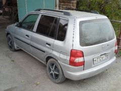 Photo of the vehicle Mazda Demio