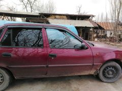 Сүрөт унаа Daewoo Nexia