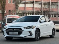 Photo of the vehicle Hyundai Elantra