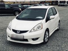 Фото авто Honda Fit