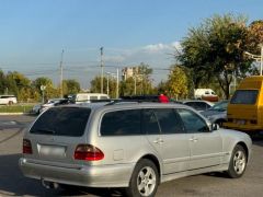 Photo of the vehicle Mercedes-Benz E-Класс