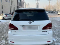 Сүрөт унаа Toyota Ipsum