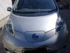 Сүрөт унаа Nissan Leaf