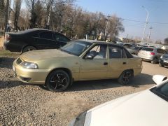 Сүрөт унаа Daewoo Nexia