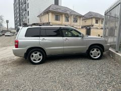 Сүрөт унаа Toyota Kluger