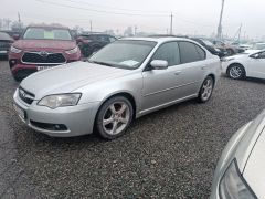 Photo of the vehicle Subaru Legacy