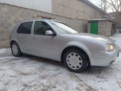 Фото авто Volkswagen Golf