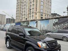 Photo of the vehicle Lexus GX