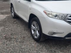 Фото авто Toyota Highlander