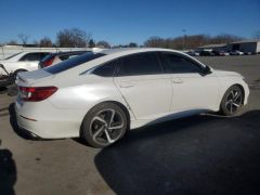 Photo of the vehicle Honda Accord