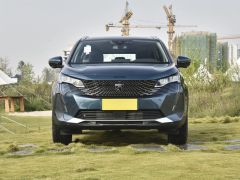 Сүрөт унаа Peugeot 5008