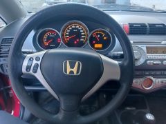 Фото авто Honda Jazz