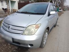 Photo of the vehicle Toyota Ist