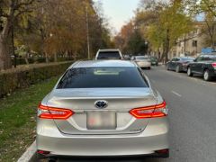 Сүрөт унаа Toyota Camry