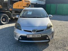 Фото авто Toyota Prius