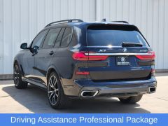 Сүрөт унаа BMW X7