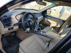 Photo of the vehicle BMW X5