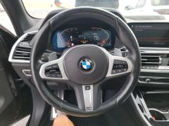 Photo of the vehicle BMW X5