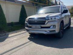 Сүрөт унаа Toyota Land Cruiser